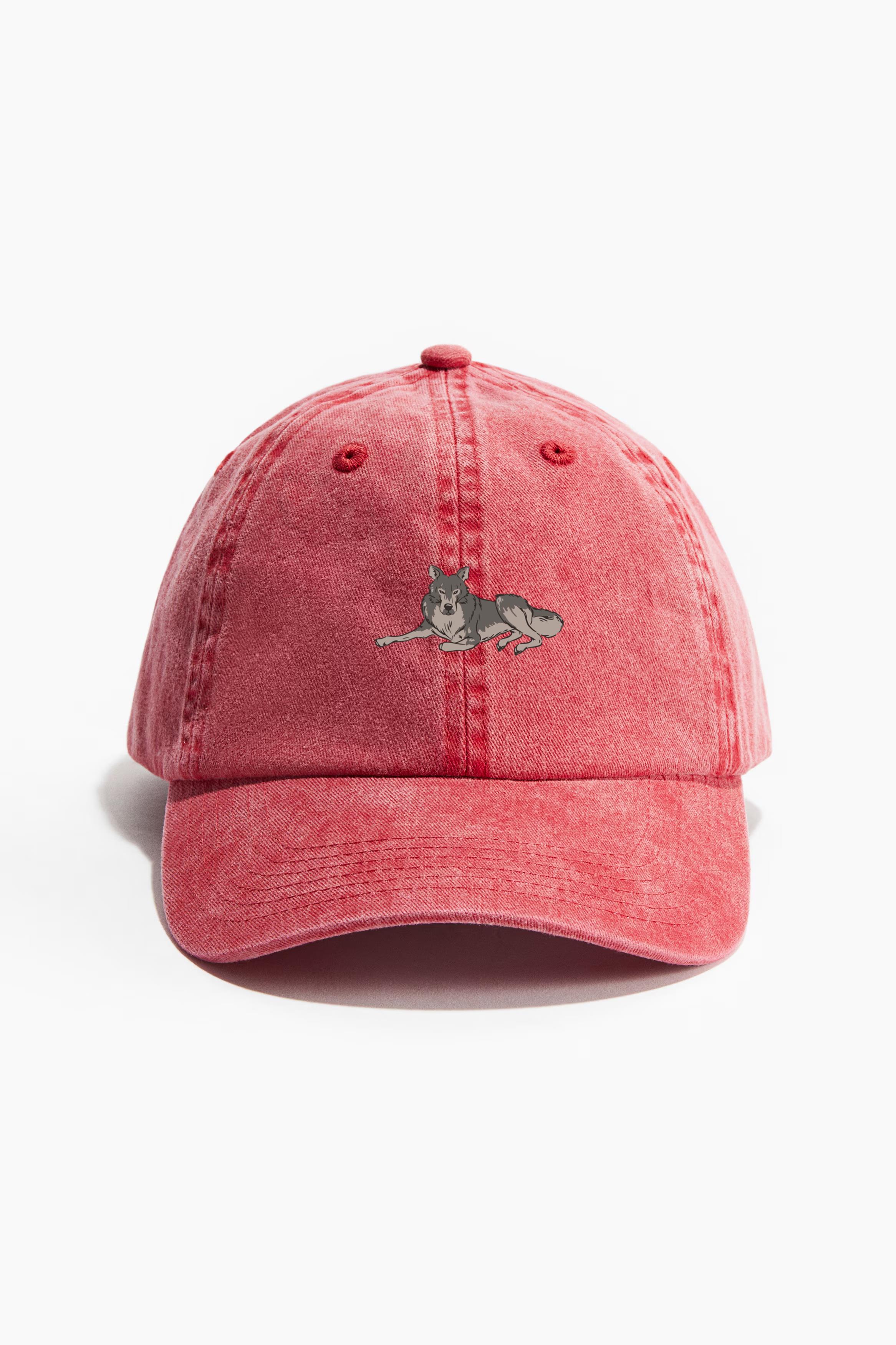 Lying Wolf Animal Baseball Cap